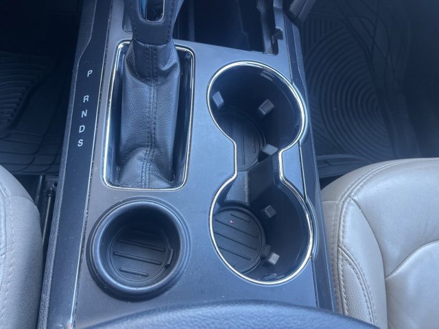 Used 2018 Ford Explorer XLT w/ Equipment Group 202A image 21