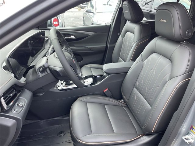 New 2025 Buick Envista Avenir image 11