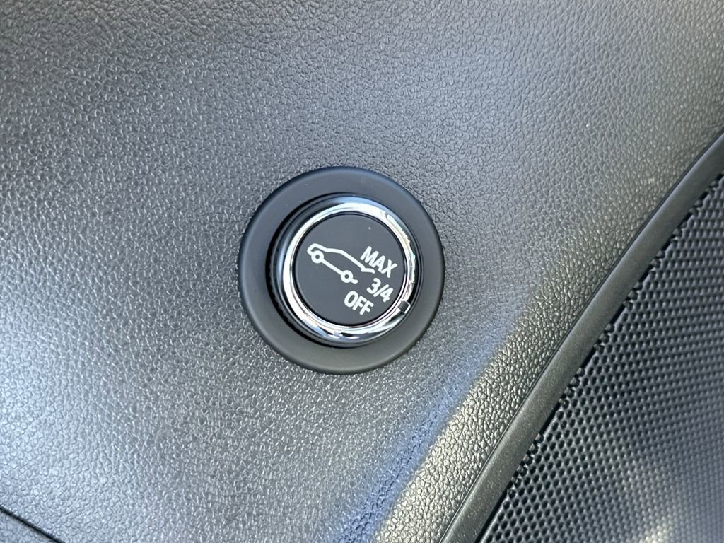 New 2026 Buick Envision Sport Touring AWD/4WD image 17