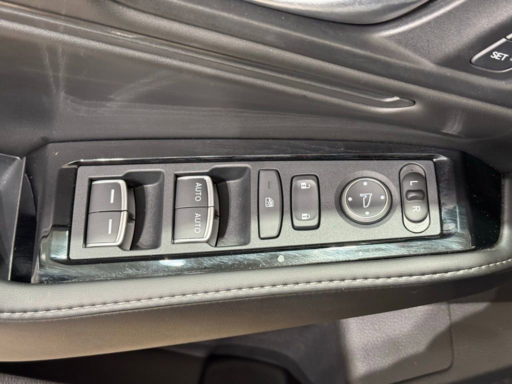 Used 2024 Honda Accord Touring image 15