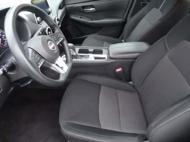 Used 2024 Nissan Sentra SV FWD image 6