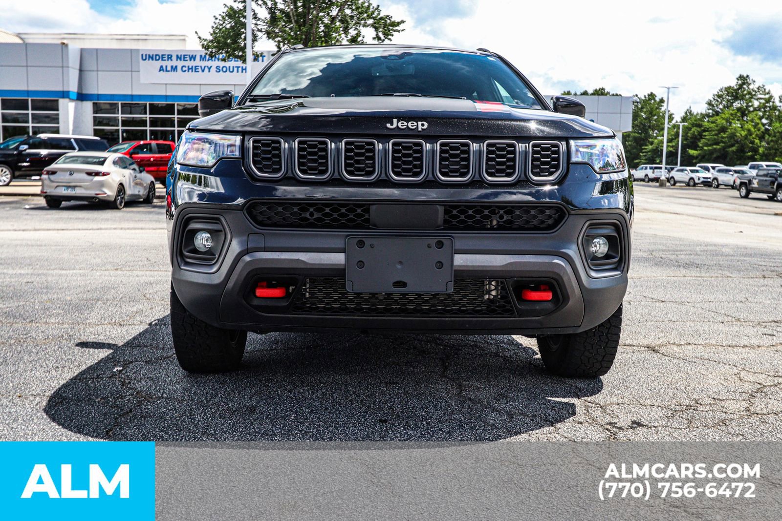 Used 2024 Jeep Compass Trailhawk image 12