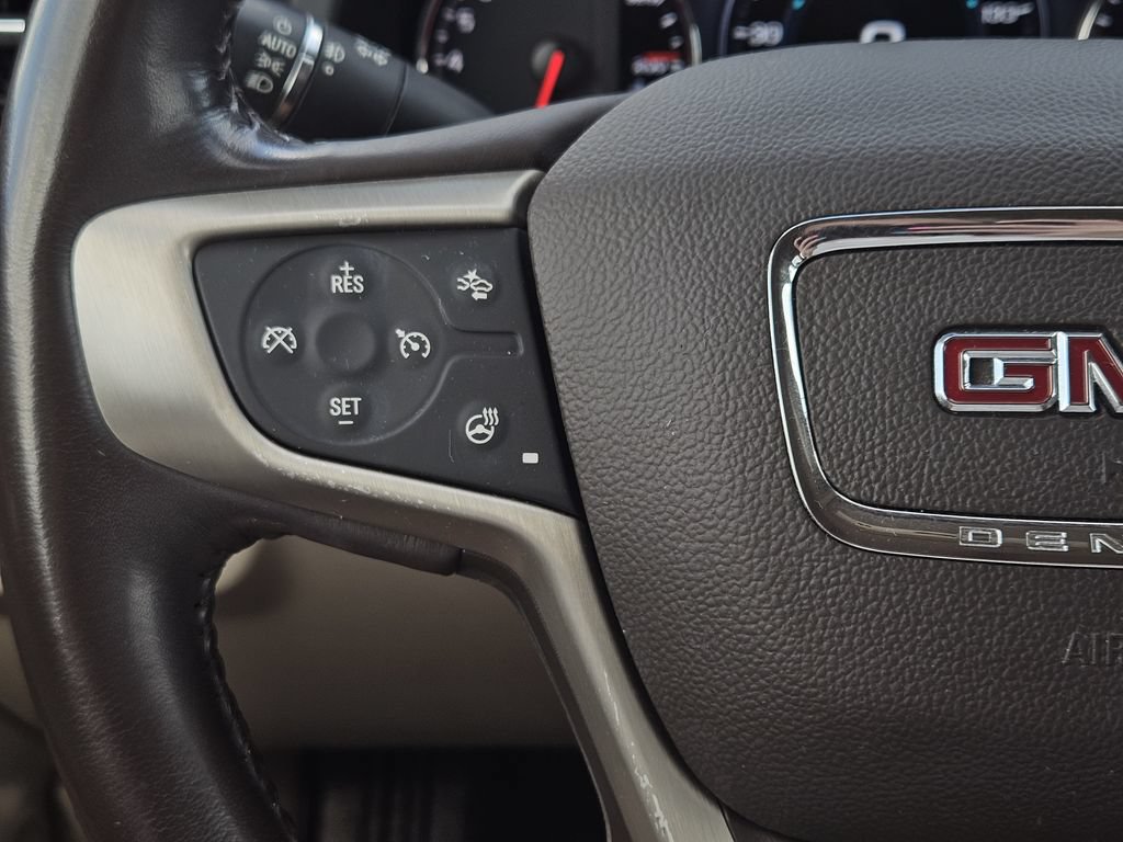 Used 2019 GMC Acadia Denali w/ Technology Package AWD/4WD image 34