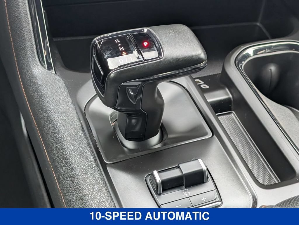Used 2024 GMC Sierra 1500 AT4 w/ Technology Package AWD/4WD image 56