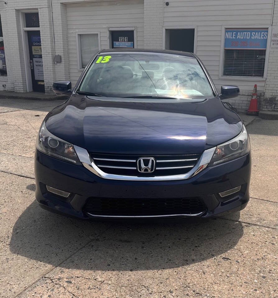 Used 2013 Honda Accord EX image 2