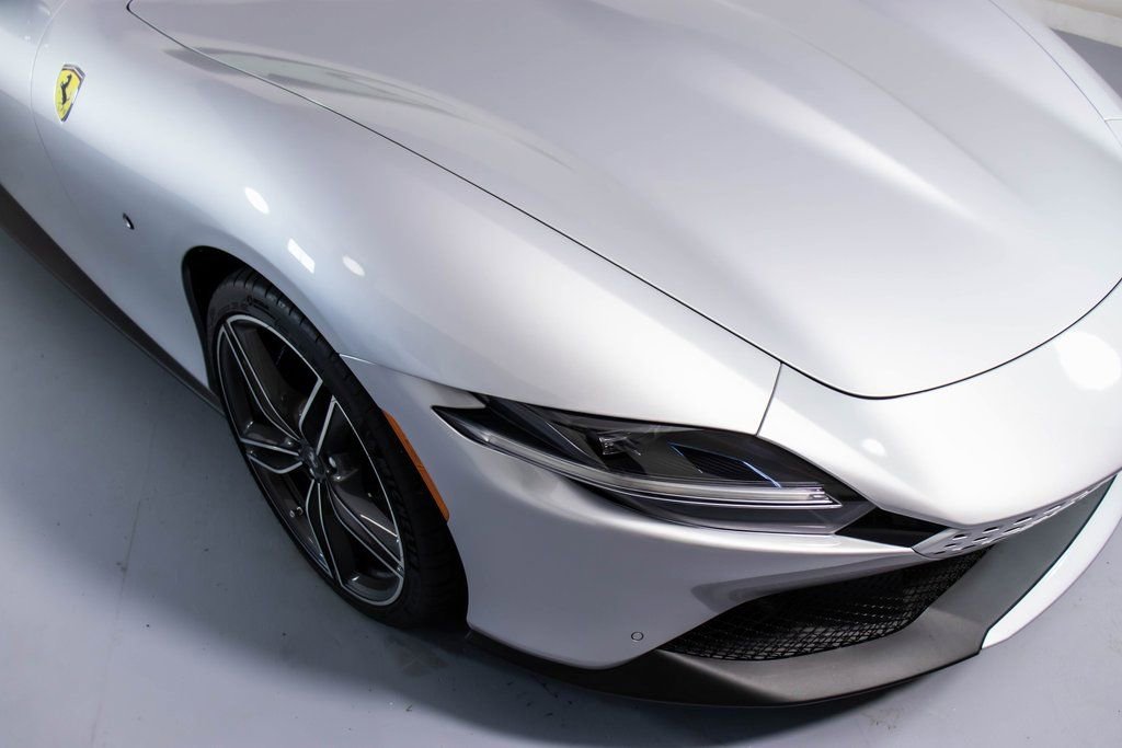 Certified 2025 Ferrari Roma Spider image 12