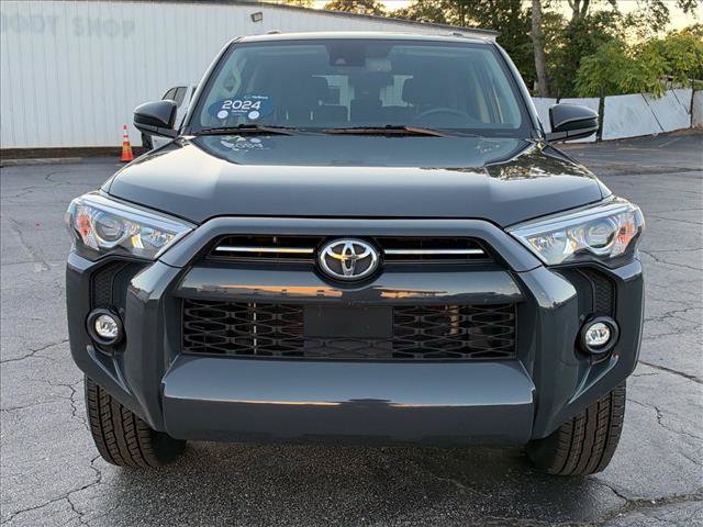 Used 2024 Toyota 4Runner SR5 RWD image 4