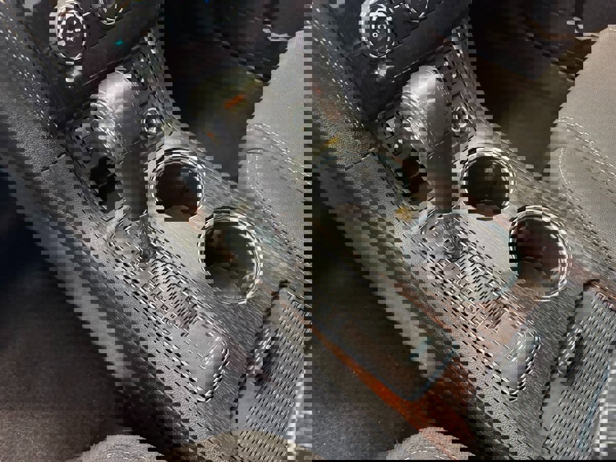 Used 2015 Chevrolet Traverse LT w/ Style and Technology Package image 32