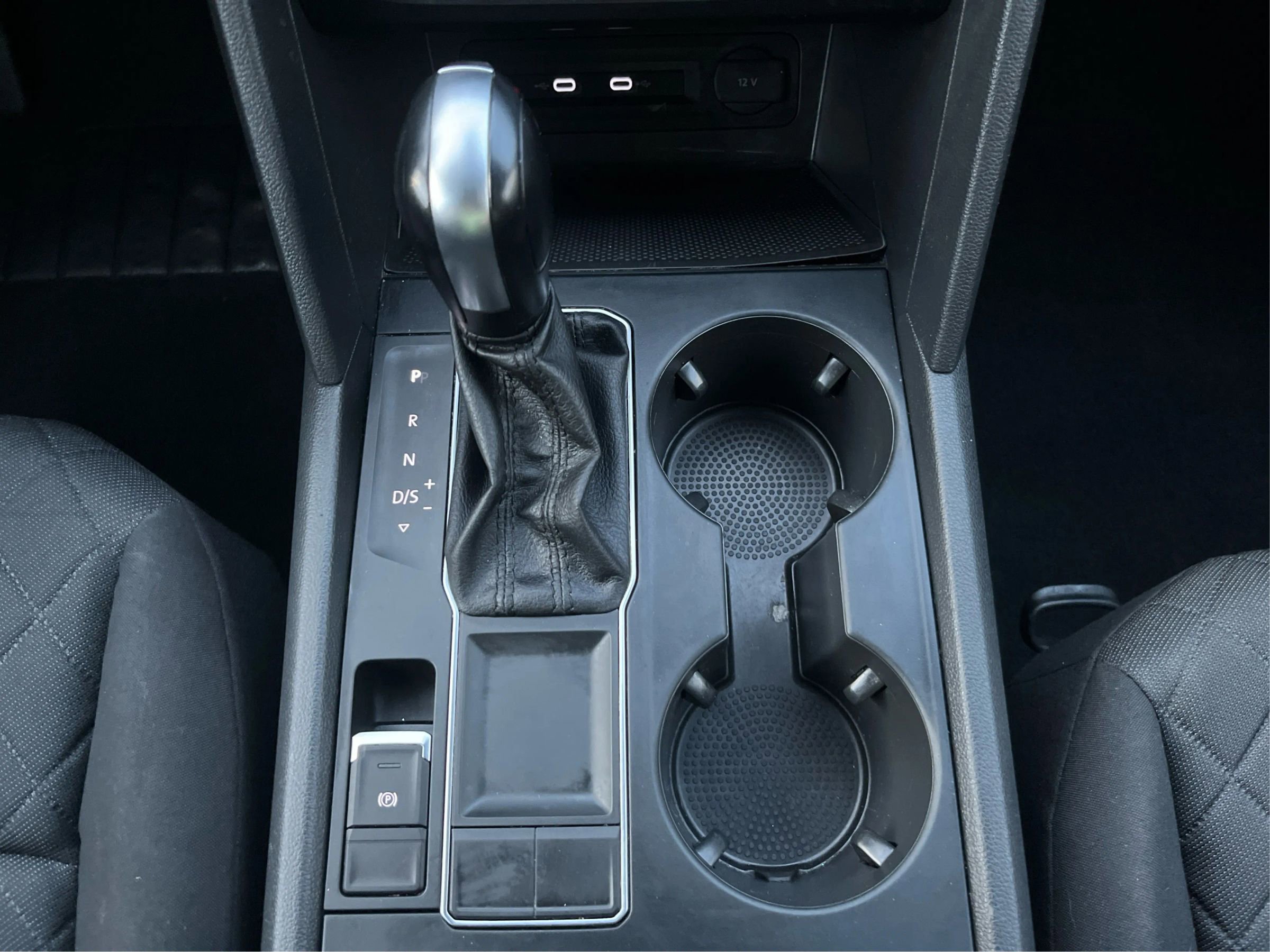 Used 2021 Volkswagen Atlas S image 29