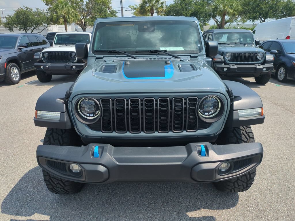 Used 2024 Jeep Wrangler Unlimited Rubicon 4xe AWD/4WD image 4