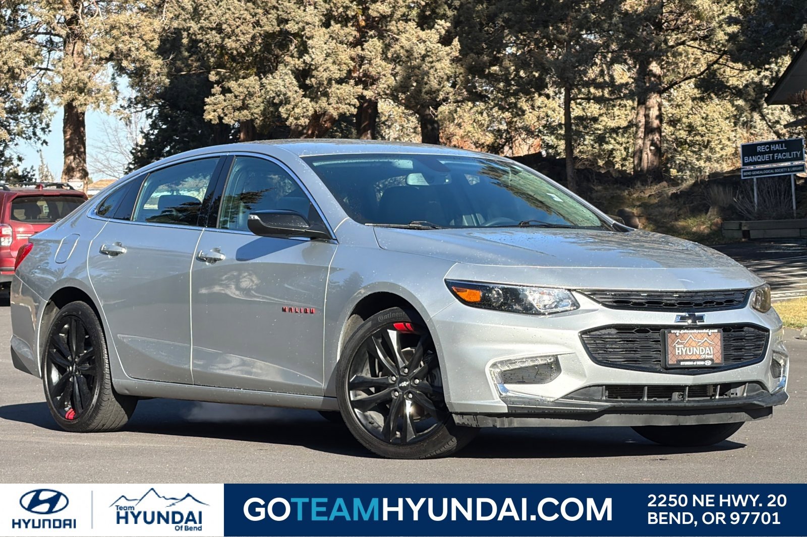 Used 2018 Chevrolet Malibu LT w/ Leather Package image 1
