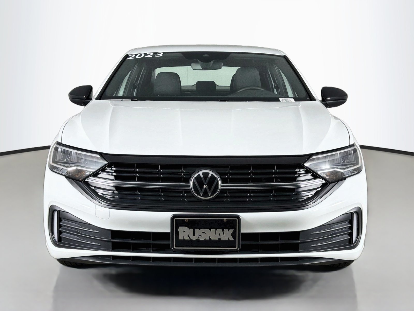 Used 2023 Volkswagen Jetta Sport FWD image 2