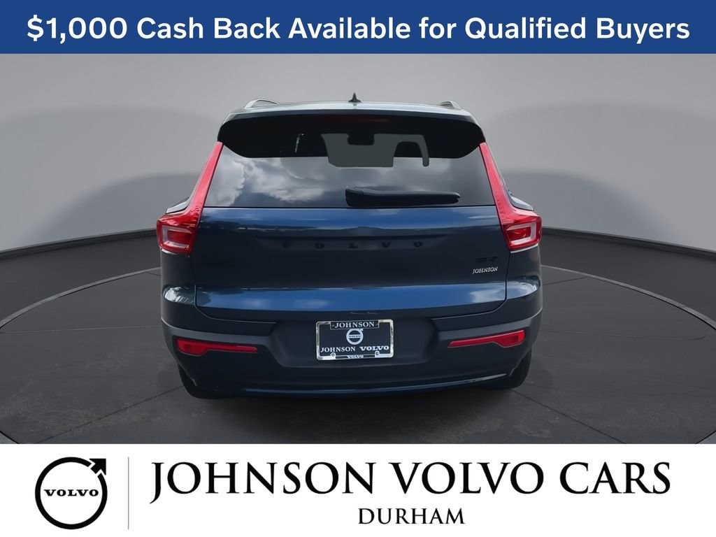 New 2026 Volvo XC40 B5 Ultra w/ Protection Package Premier AWD/4WD image 7