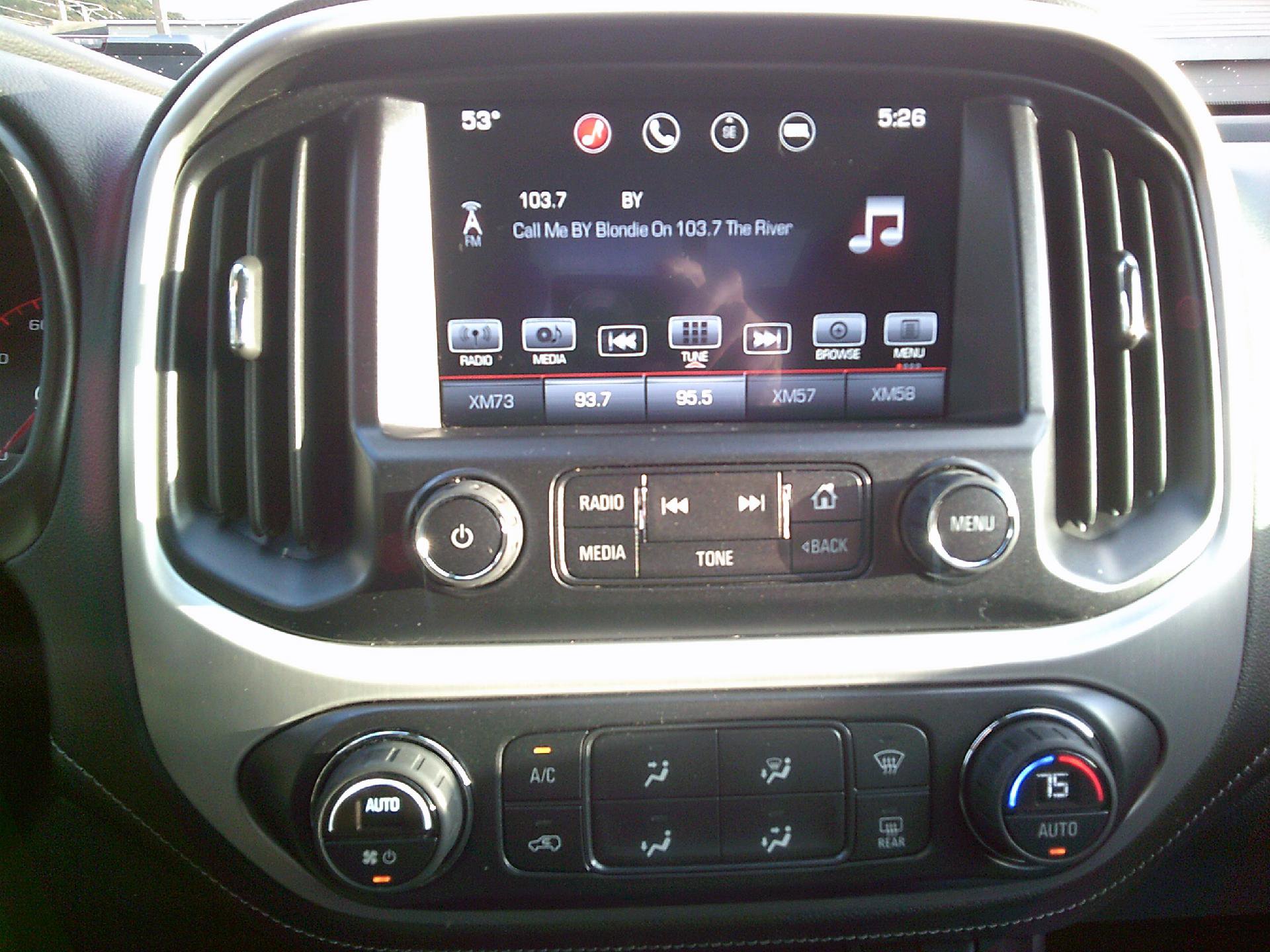 Used 2016 GMC Canyon SLE w/ SLE Convenience Package image 18