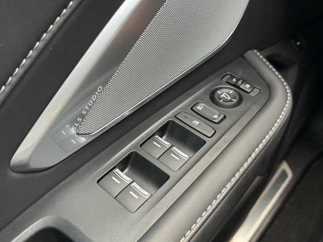 Used 2025 Acura RDX SH-AWD w/ Technology Package image 27