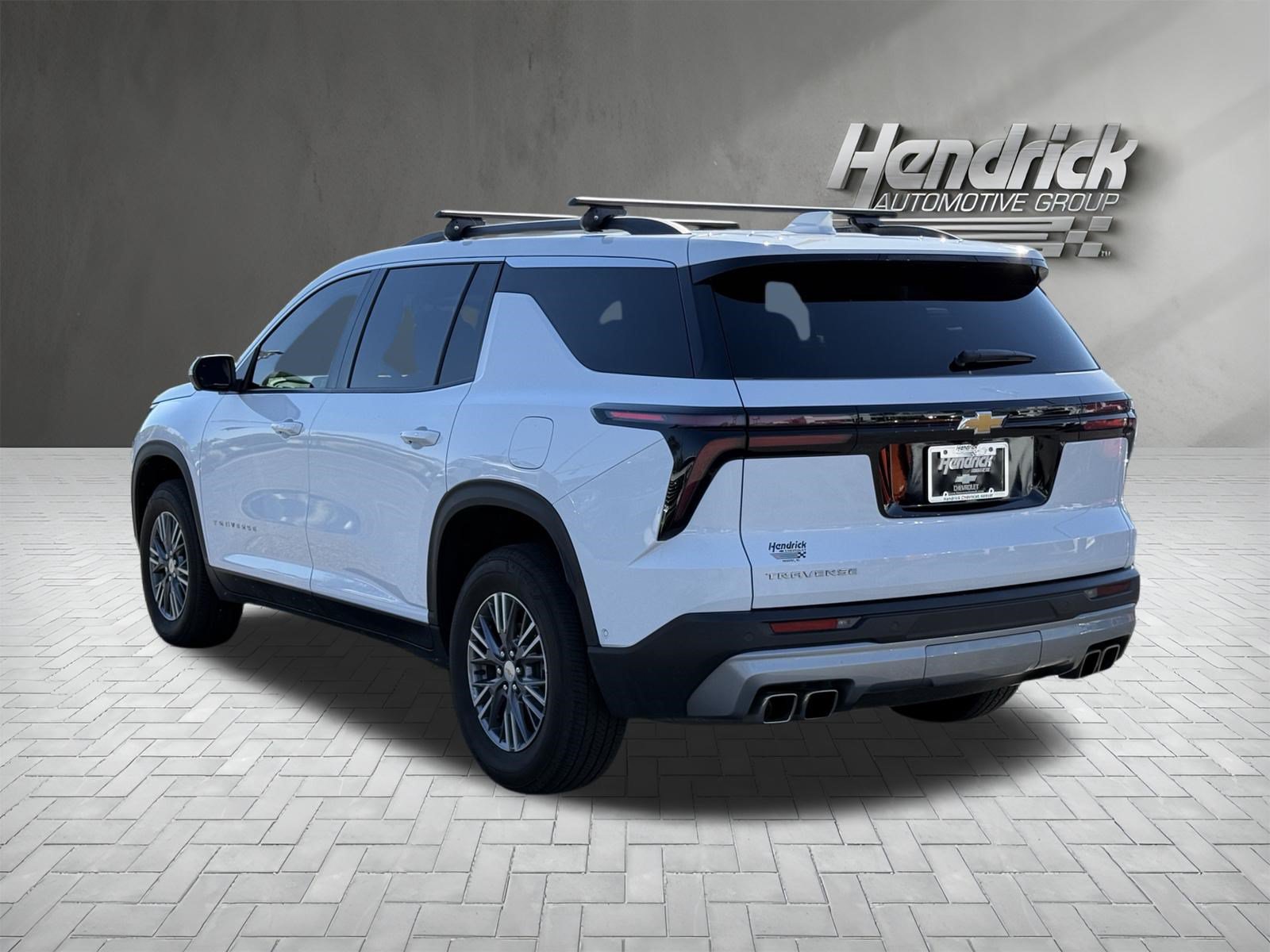 Used 2025 Chevrolet Traverse LT w/ Enhanced Driving Package FWD image 8