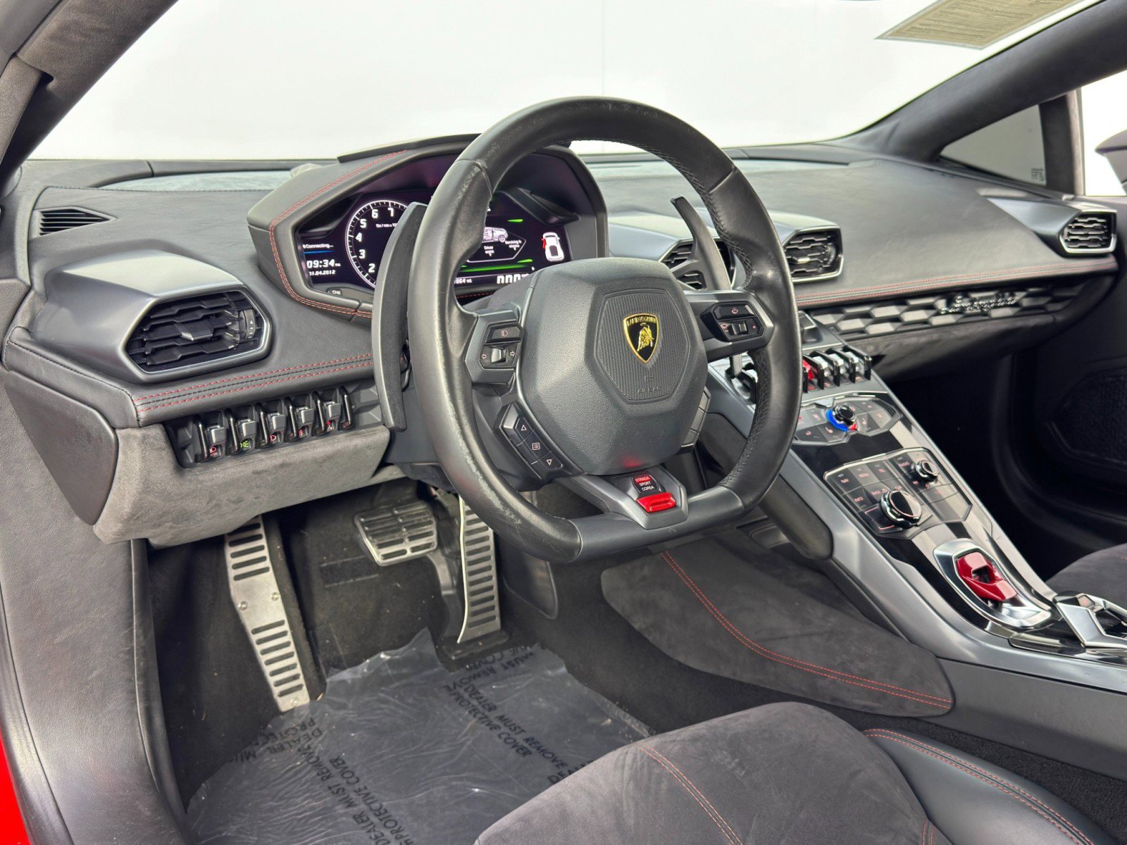 Used 2015 Lamborghini Huracan LP 610-4 image 12