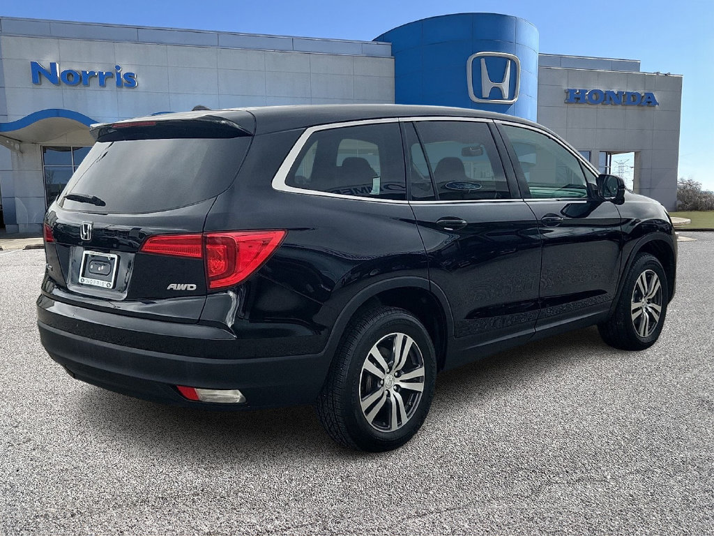 Used 2017 Honda Pilot EX-L image 4