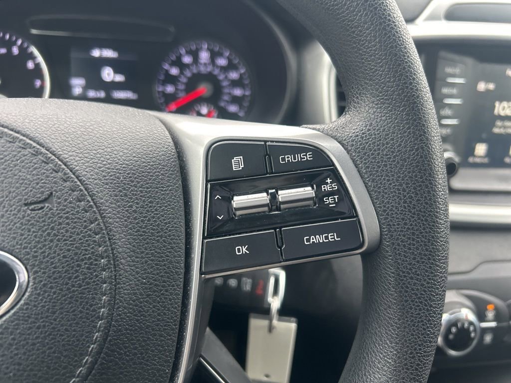 Used 2019 Kia Sorento LX image 9