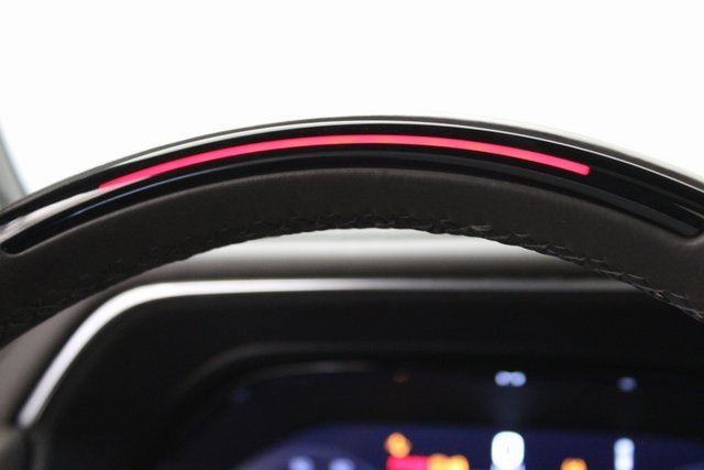 Used 2024 GMC Yukon XL Denali w/ Denali Reserve Package image 24