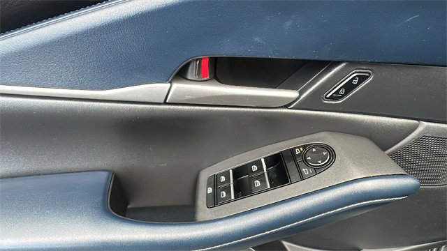 Used 2020 MAZDA CX-30 AWD w/ Select Package image 25