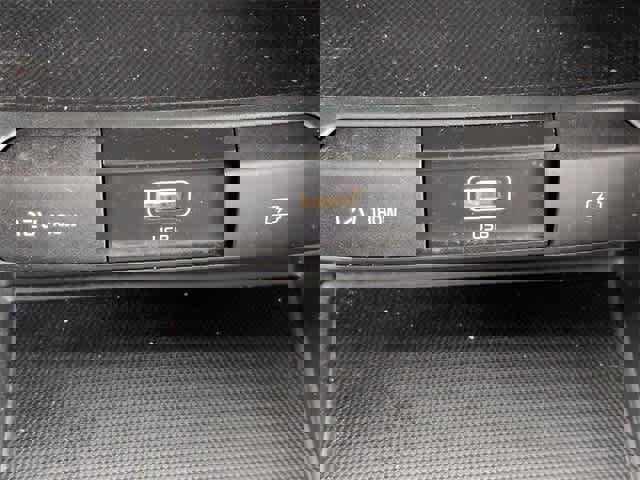 Used 2022 Kia Telluride LX image 34