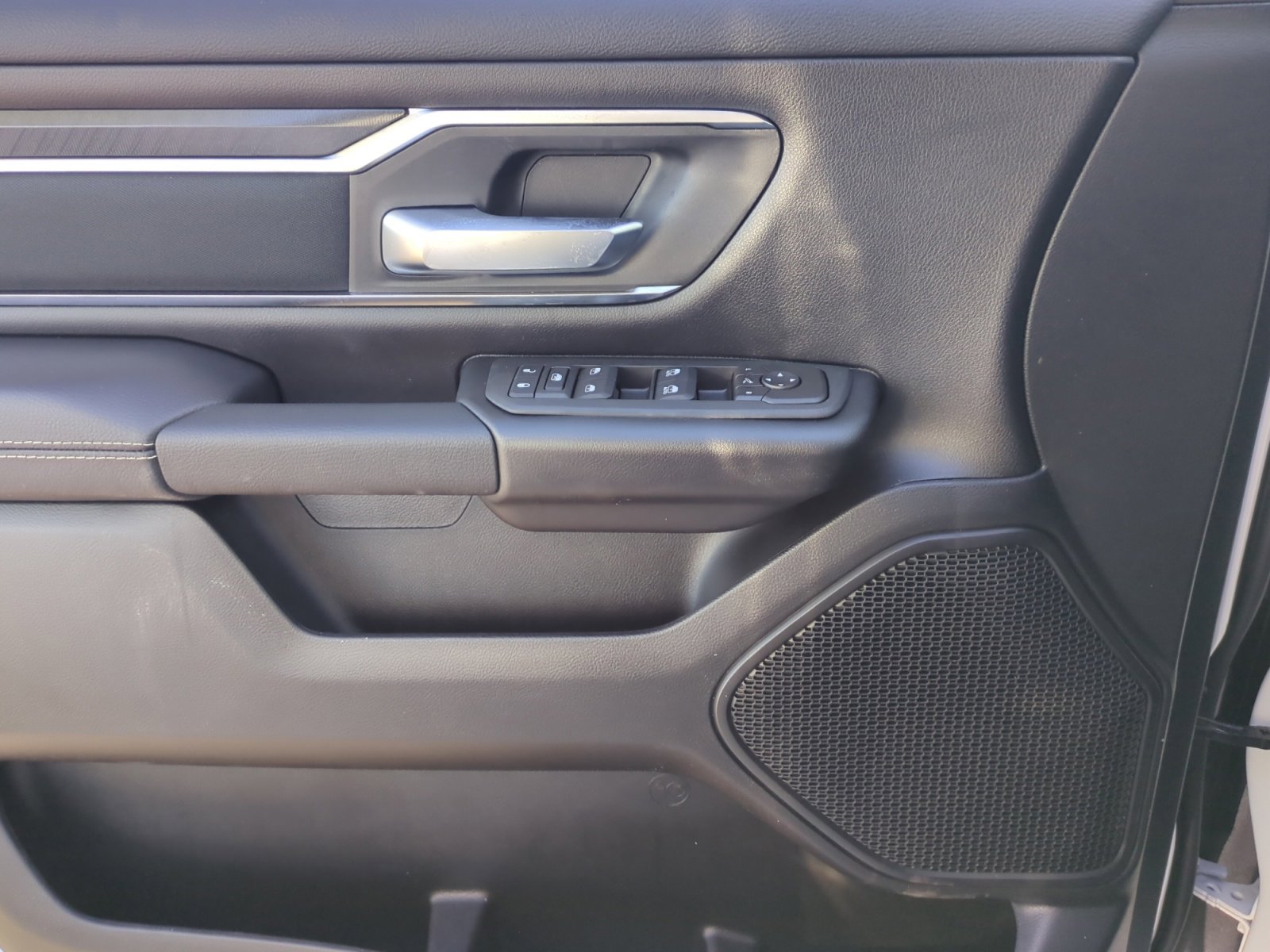 New 2026 RAM 1500 Big Horn AWD/4WD image 13