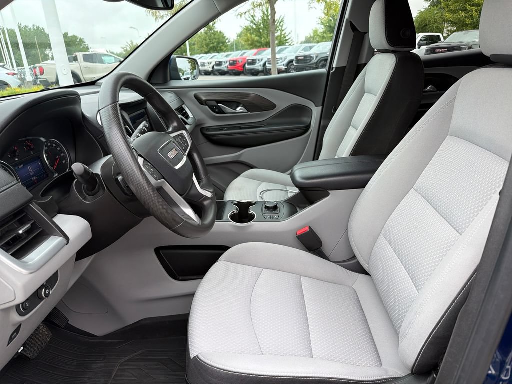 Certified 2022 GMC Terrain SLE w/ Driver Convenience Package FWD image 11