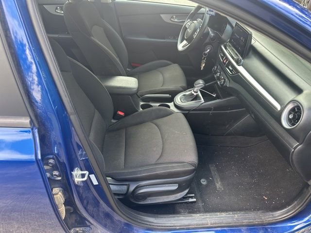 Used 2024 Kia Forte LXS FWD image 11