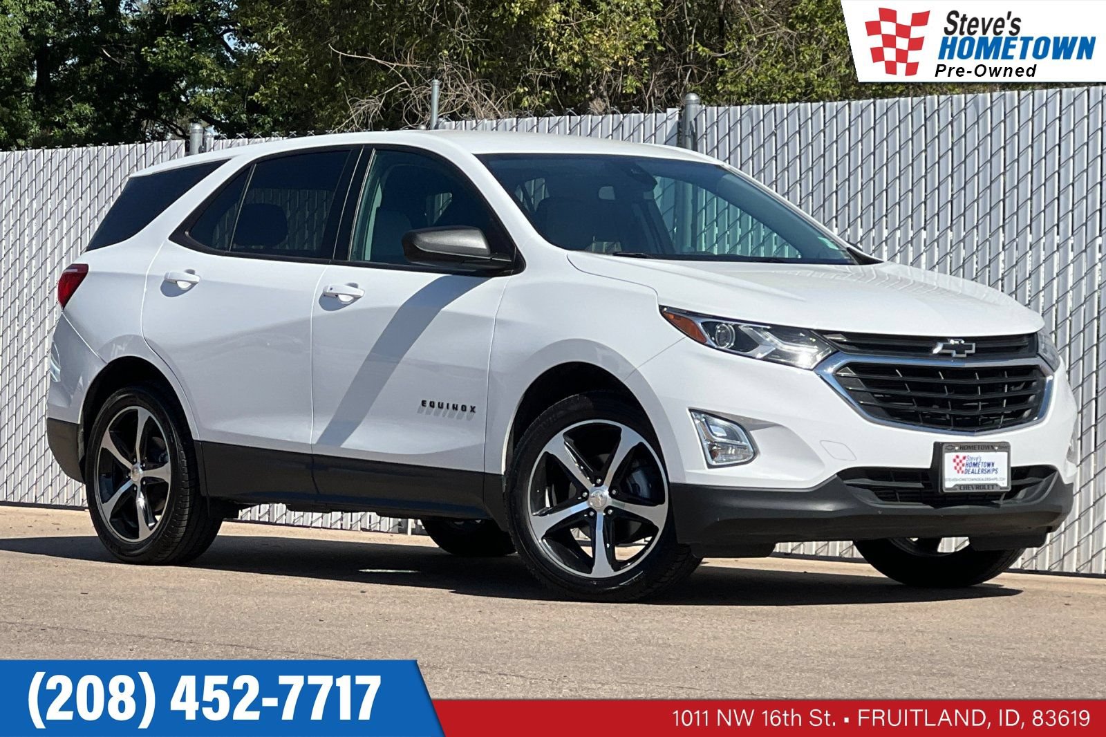 Used 2021 Chevrolet Equinox LS w/ LPO, Blackout Package AWD/4WD image 1