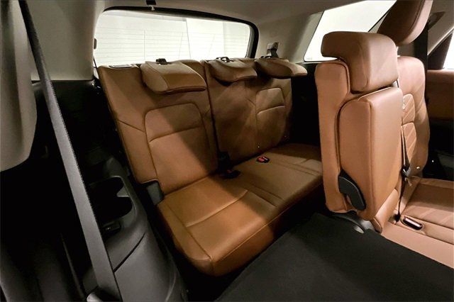 New 2025 Nissan Pathfinder Platinum image 33