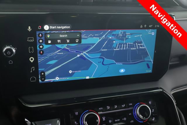 Used 2025 GMC Sierra 2500 AT4X image 5