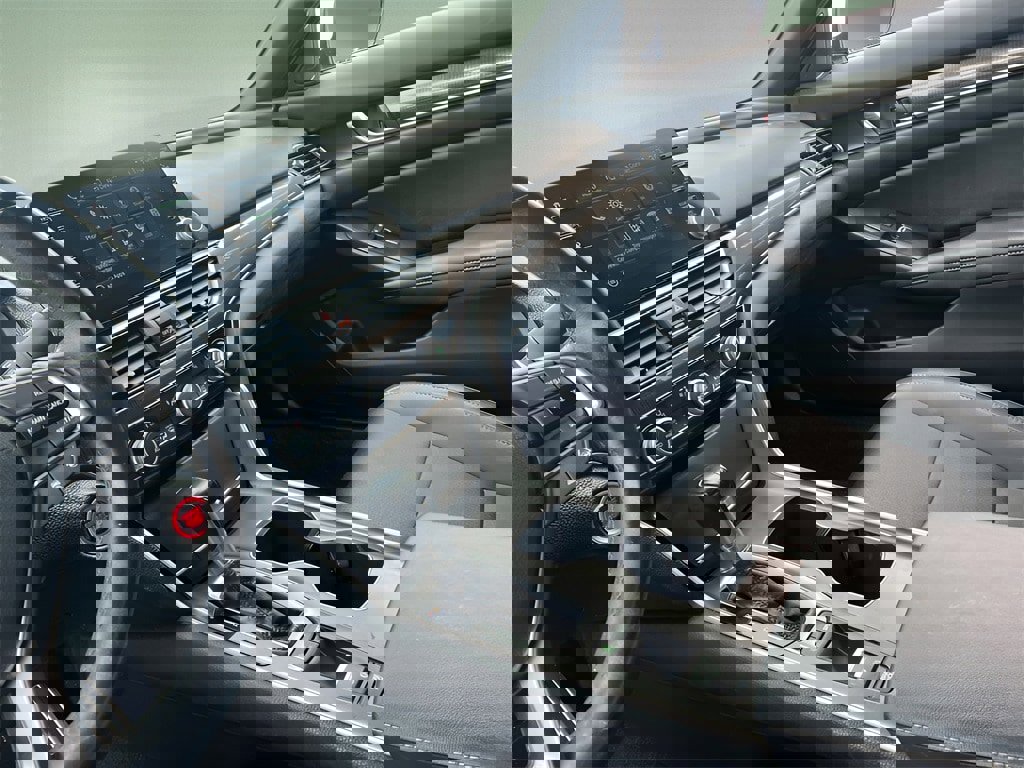 Used 2019 Honda Accord Sport image 14