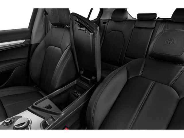 Used 2018 Alfa Romeo Stelvio Ti image 10