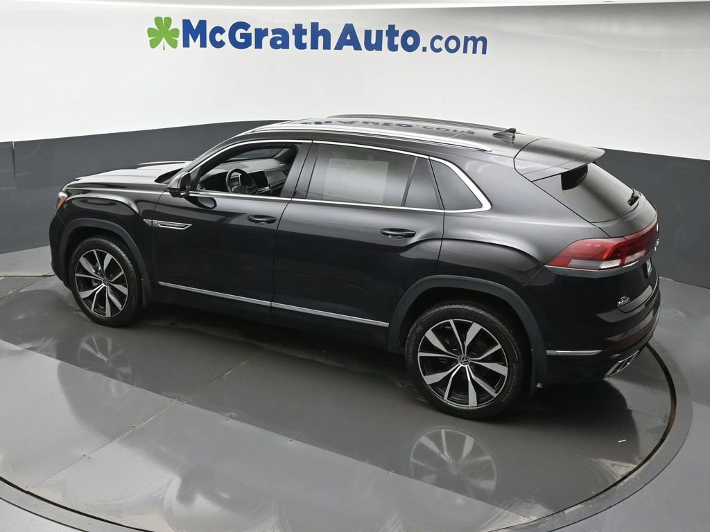 Used 2024 Volkswagen Atlas Cross Sport SEL Premium R-Line image 22