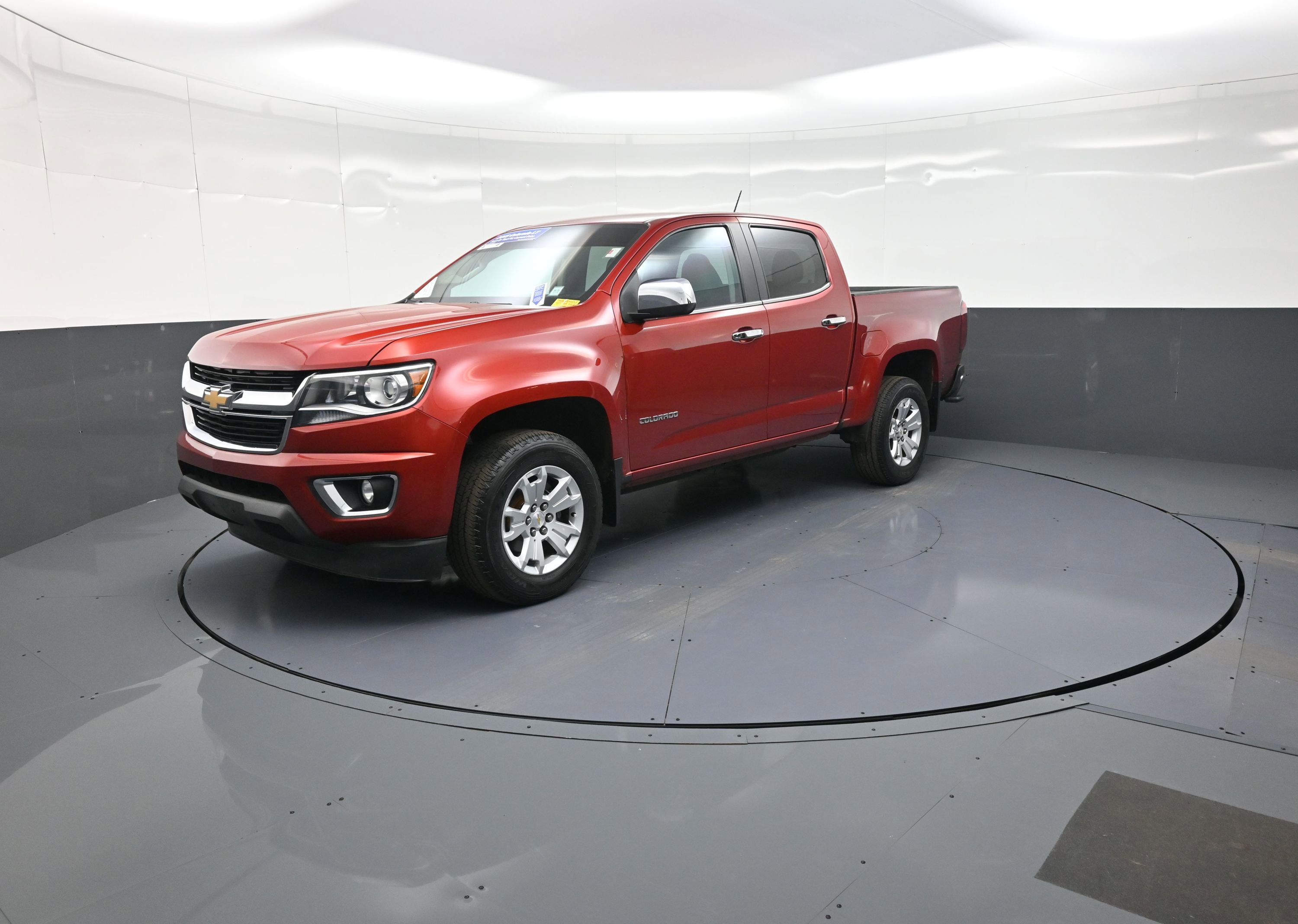 Used 2015 Chevrolet Colorado LT w/ Luxury Package image 7