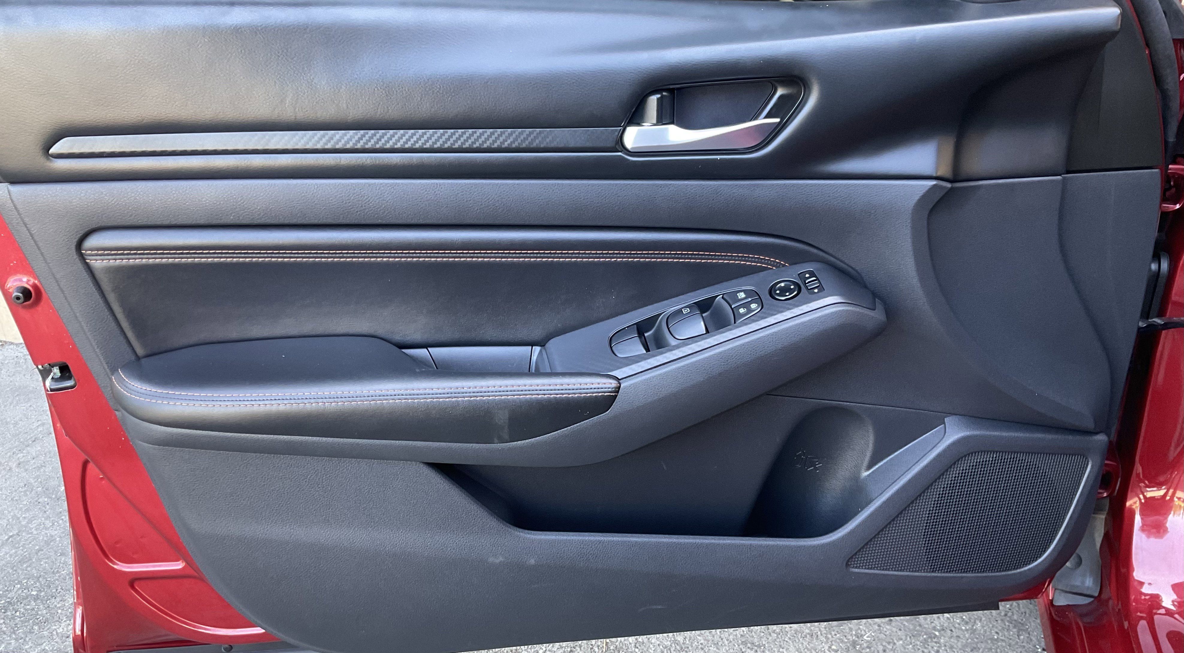 Used 2022 Nissan Altima 2.5 SR image 26