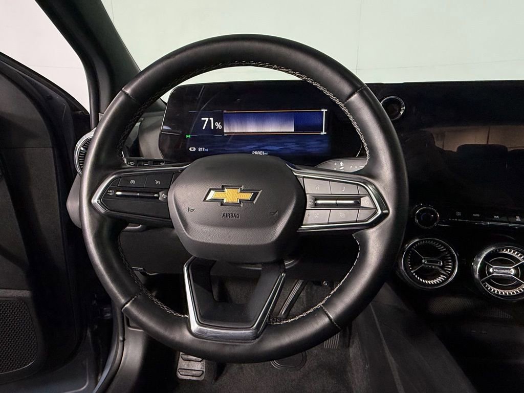 Used 2024 Chevrolet Blazer EV LT image 16