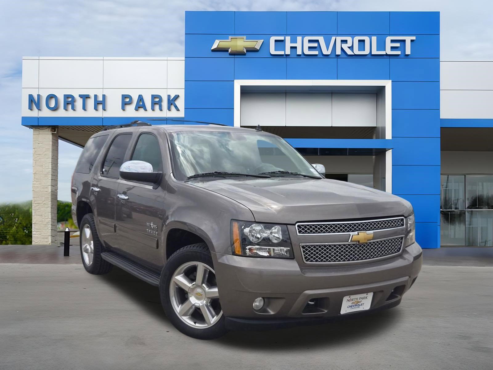Used 2013 Chevrolet Tahoe LS w/ Texas Edition RWD image 1