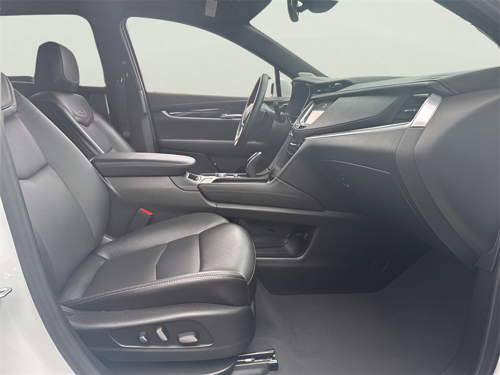 Used 2025 Cadillac XT5 Premium Luxury image 20