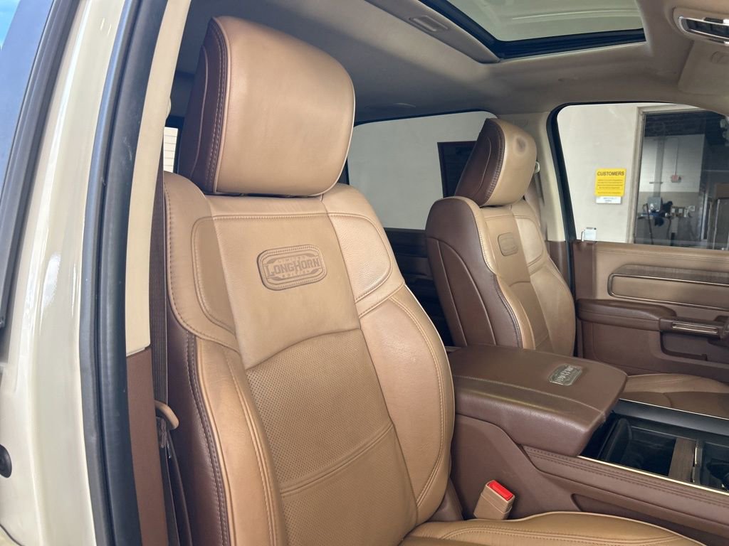 Used 2022 RAM 3500 Limited image 24