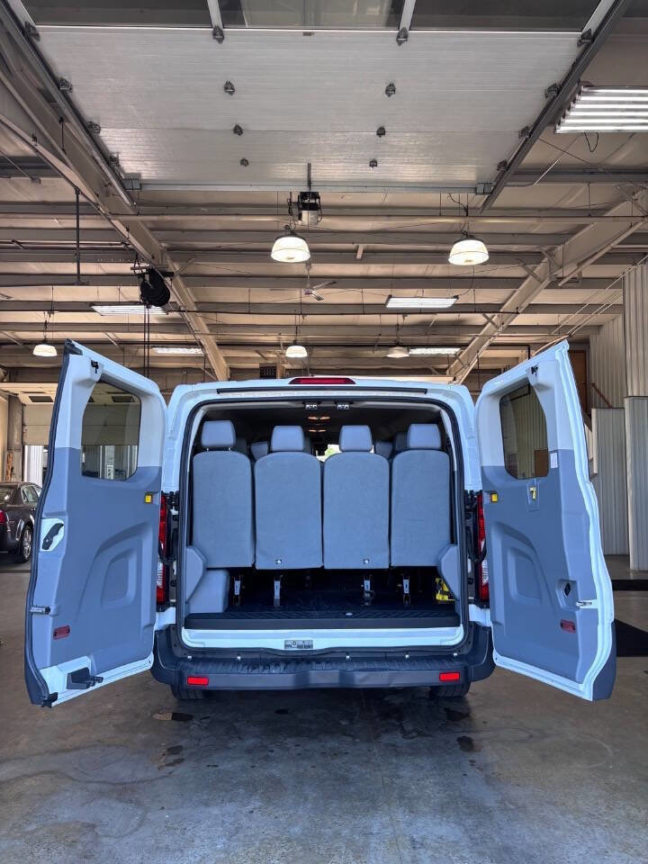 Used 2018 Ford Transit 350 XL RWD image 11