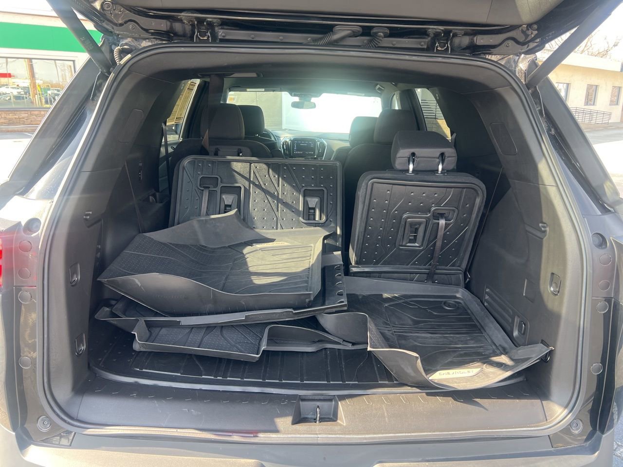 Used 2023 Chevrolet Traverse LT w/ LPO, Floor Liner Package image 15