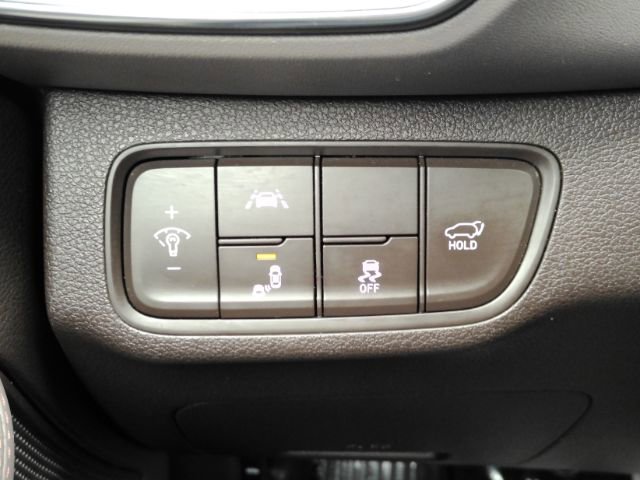 Used 2020 Hyundai Santa Fe SEL w/ Convenience + Premium Package FWD image 40