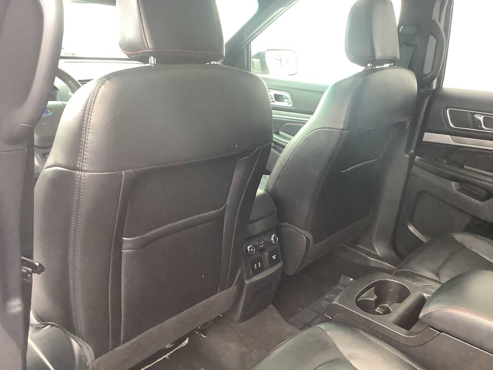 Used 2018 Ford Explorer Sport w/ Equipment Group 401A image 13