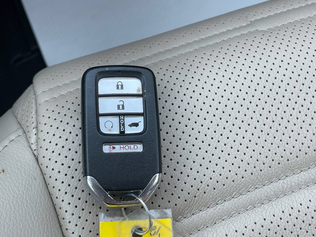 Used 2021 Honda CR-V Touring image 26