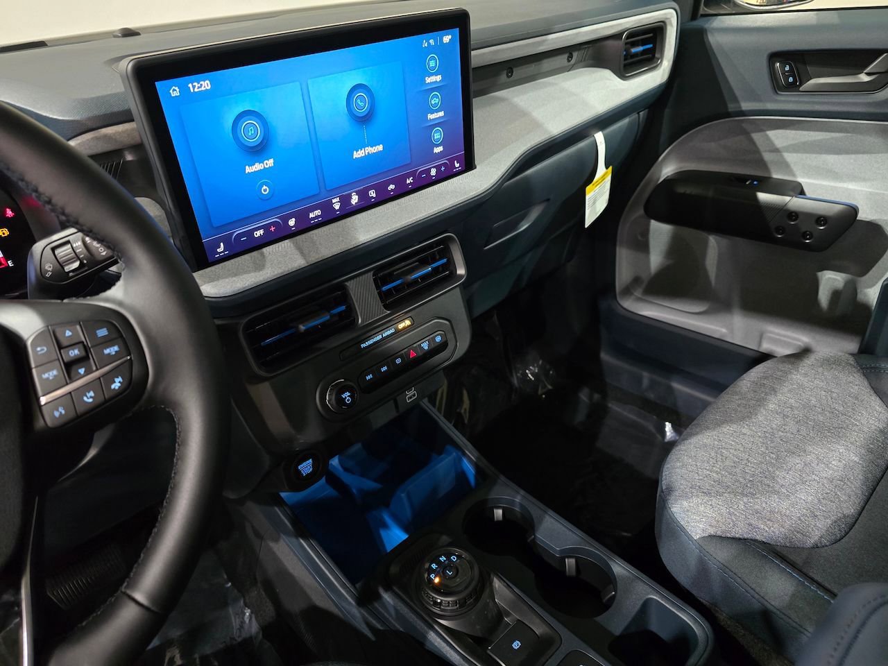 New 2025 Ford Maverick XLT w/ XLT Luxury Package image 27