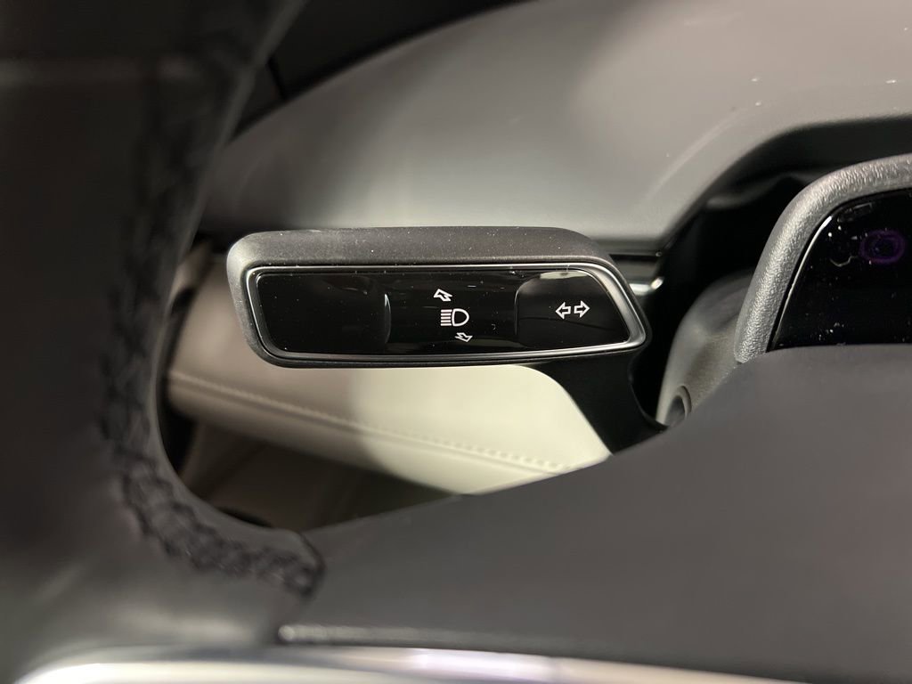 Used 2026 Lincoln Nautilus Premier w/ Equipment Group 102A image 22