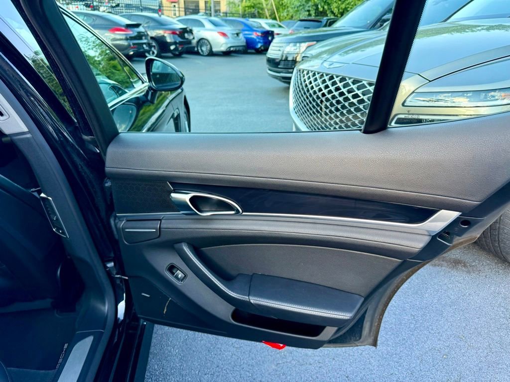 Used 2016 Porsche Panamera 4 Edition AWD/4WD image 32