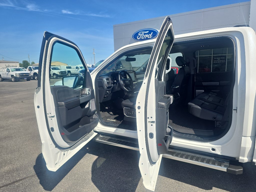 Used 2022 Ford F150 Lariat w/ Equipment Group 502A High AWD/4WD image 15